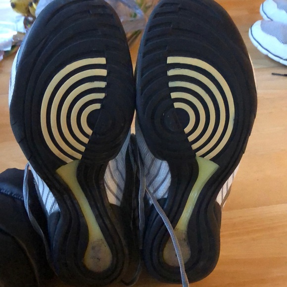 PREOWNED ZUMBA SHOES- RYKA size 8.5 - Picture 5 of 8